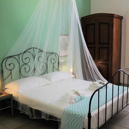Li Perrini Boutique B&B Acquarica Pokoj fotografie