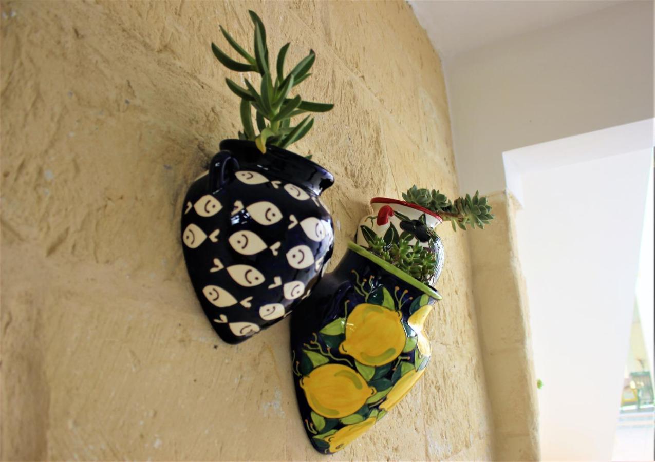 Li Perrini Boutique B&B Acquarica Exteriér fotografie