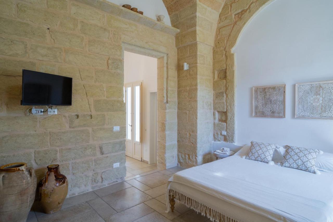 Li Perrini Boutique B&B Acquarica Exteriér fotografie