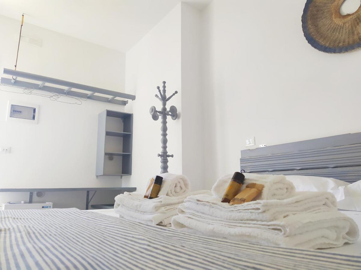 Li Perrini Boutique B&B Acquarica Exteriér fotografie