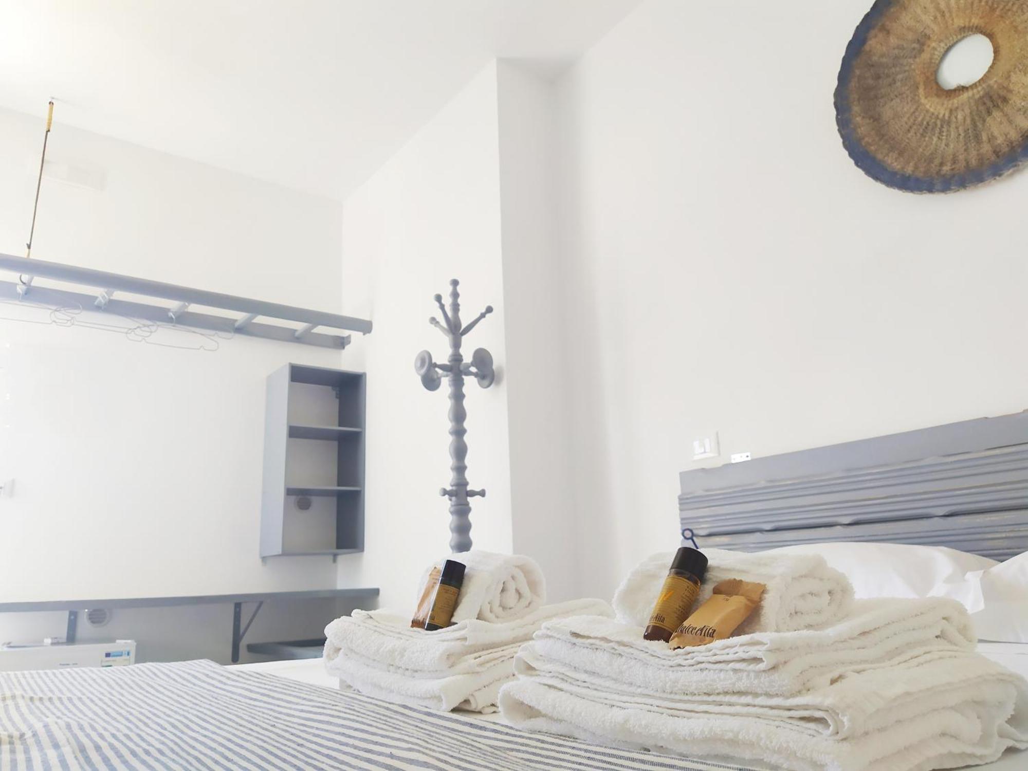 Li Perrini Boutique B&B Acquarica Pokoj fotografie